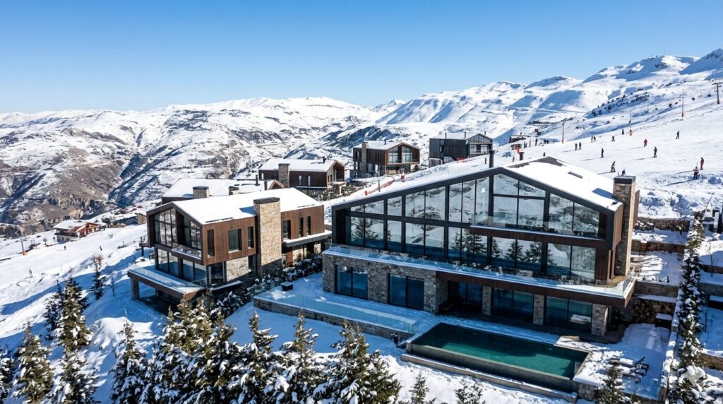 Contemporary Chalets in Faraya with panoramic windows overlooking snowy Lebanese mountains – luxury ski architecture